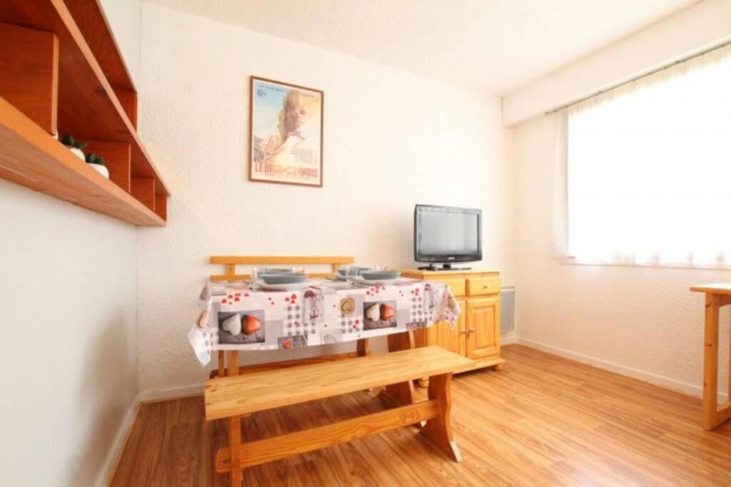 Studio Ideal 2 Personnes Et/Ou Avec 2 Enfants Briançon Екстериор снимка