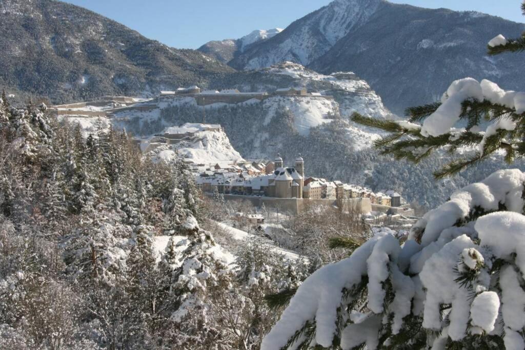 Studio Ideal 2 Personnes Et/Ou Avec 2 Enfants Briançon Екстериор снимка